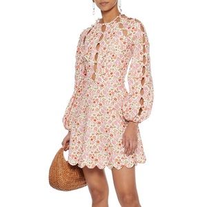 L’ATISTE New without tags pink floral print dress